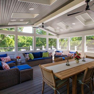 screened porch interior